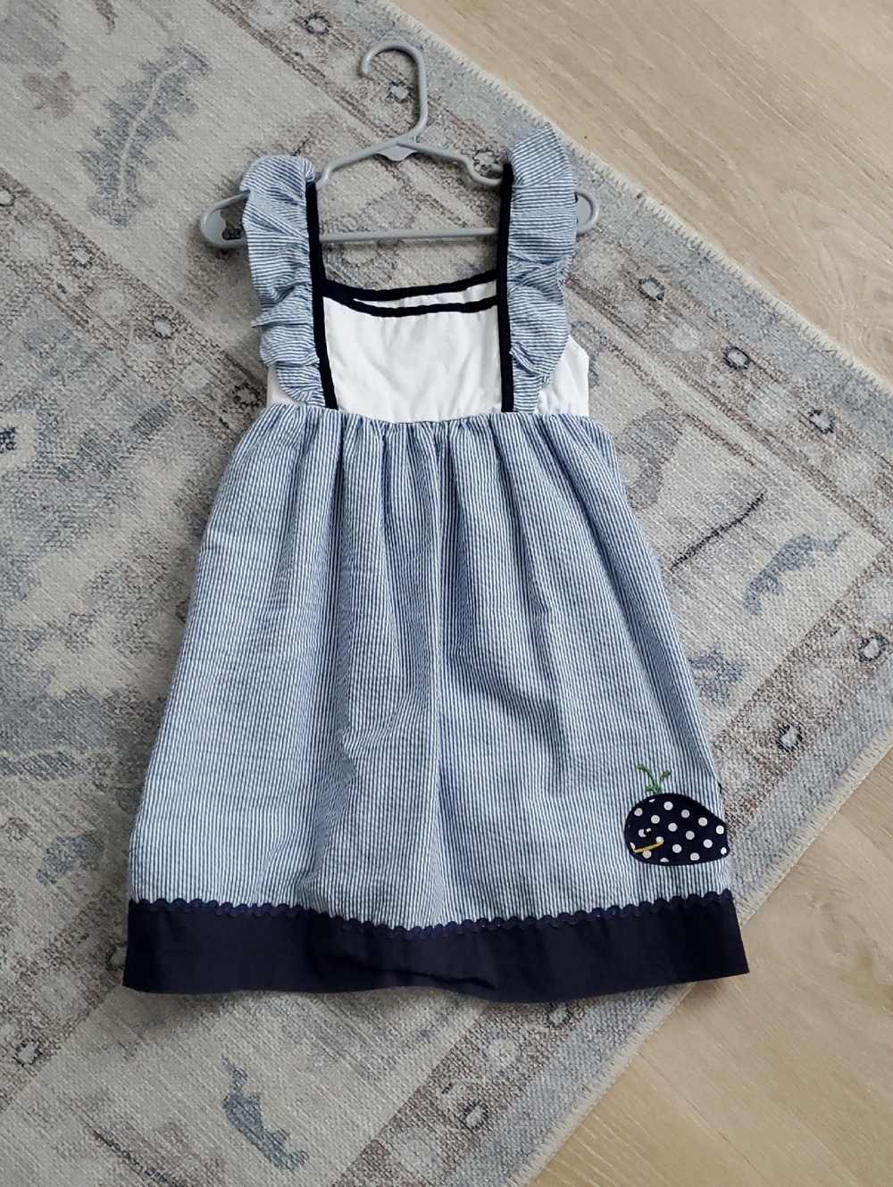 Lil Cactus Girls Blue Seersucker Whale Applique Dress sz5y